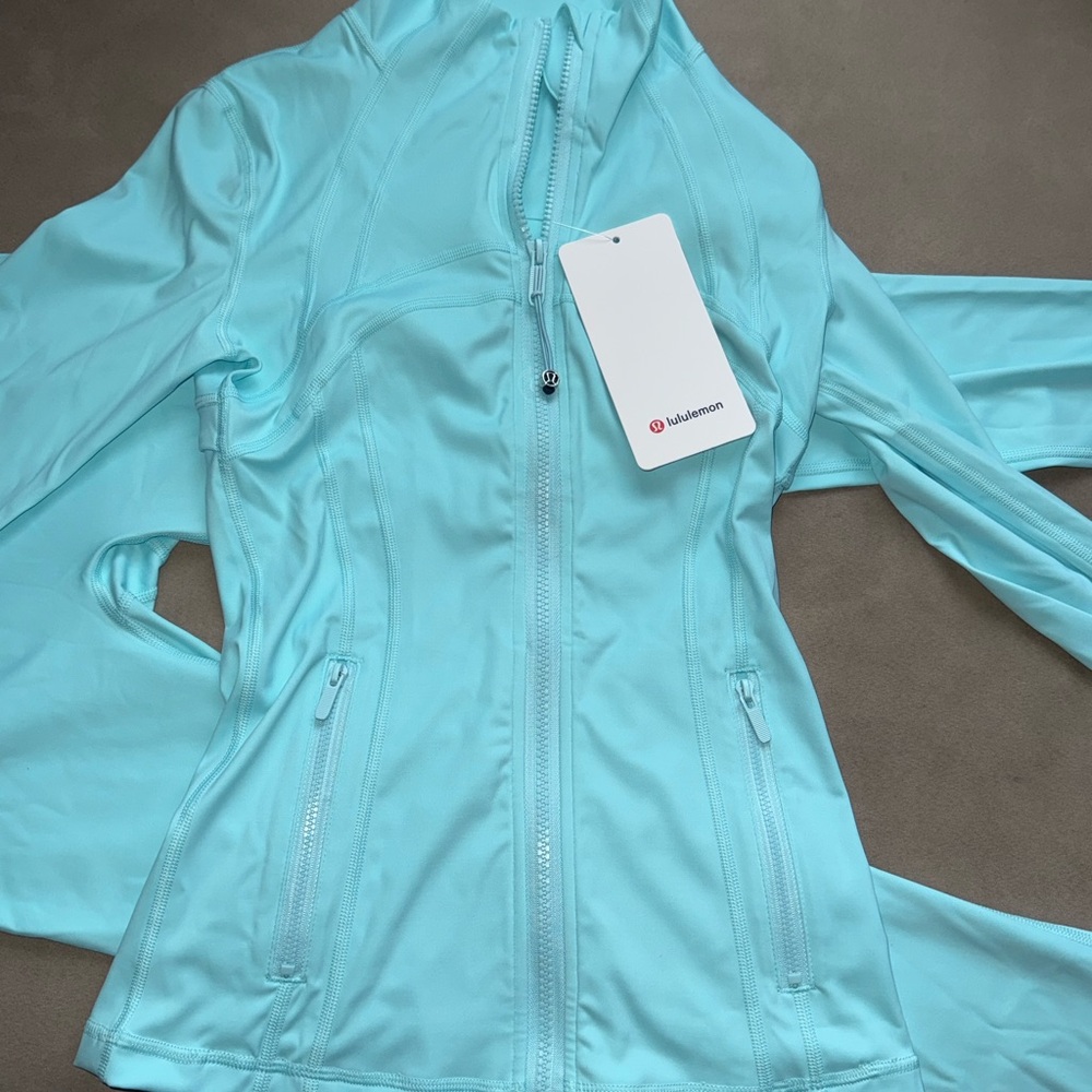 Lululemon Athletica Aqua Zip-Up Jacket